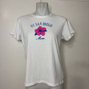 Vintage Y2K UC San Diego Mom College Graphic T Shirt